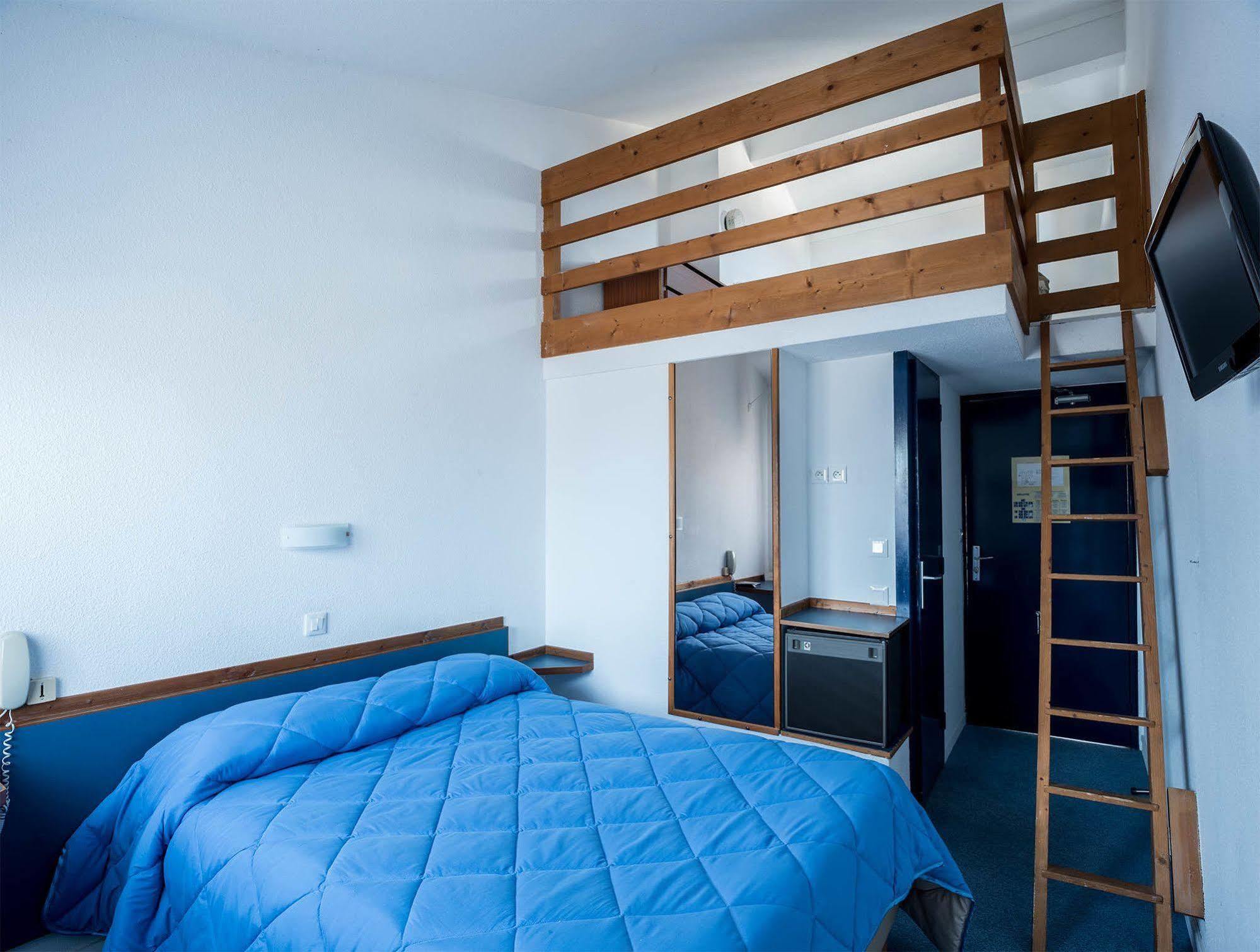 Hotel Lumiere Des Alpes Брон Екстериор снимка